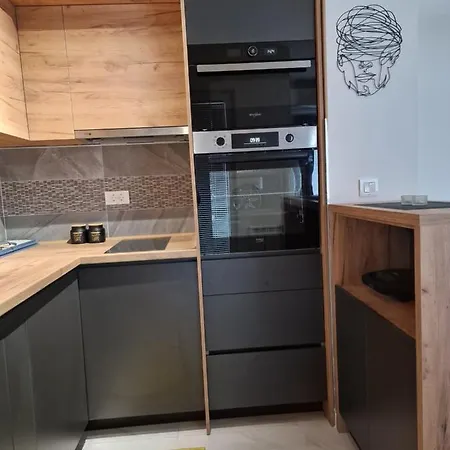 Luxury Yellow & Modern Apartment Skopje